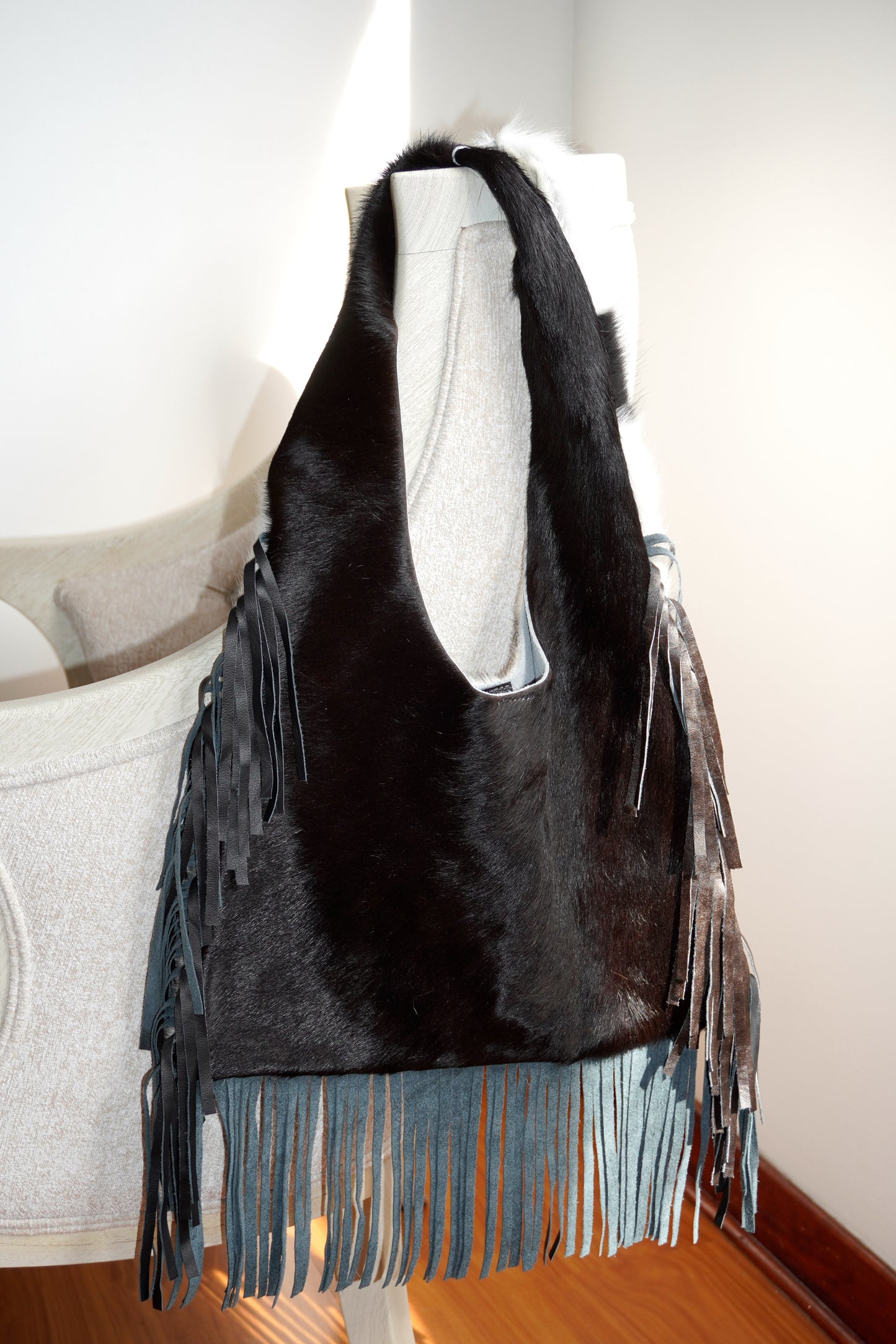 BOLSO DOÑA AMPARO 18 - CUERO GENUINO