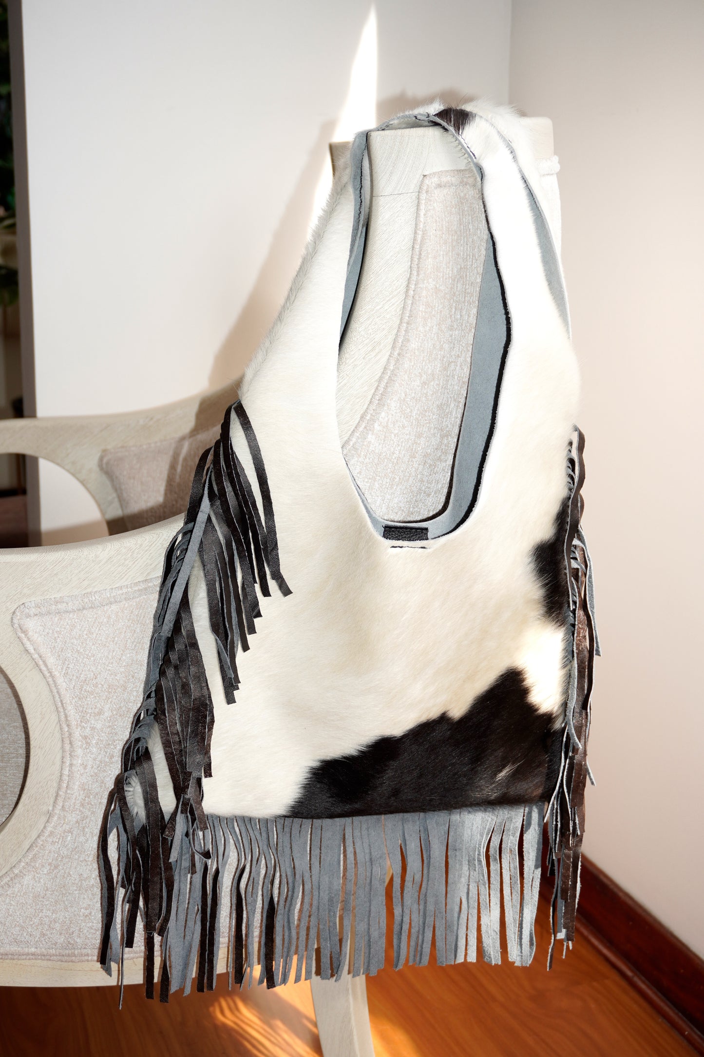 BOLSO DOÑA AMPARO 26 - CUERO GENUINO