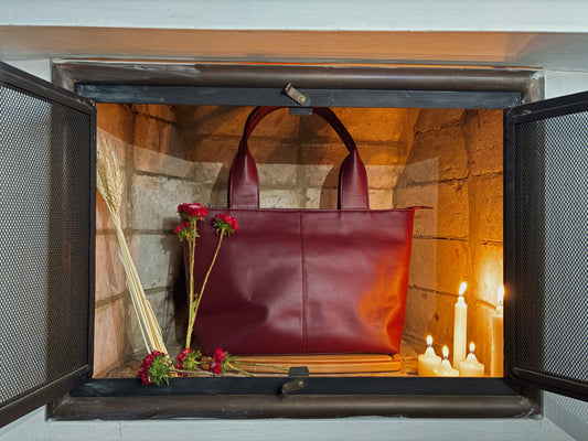 BOLSO DOÑA MERCEDES VINO TINTO - CUERO GENUINO