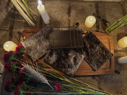 TARJETEROS DOÑA FILOMENA PELOS - CUERO GENUINO