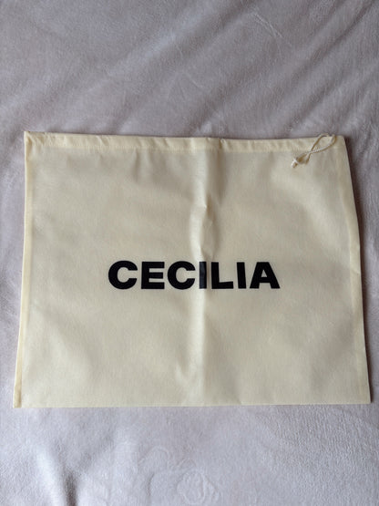 CUBREPOLVO CECILIA - KAMBRE MARFIL 50 X 39 cm