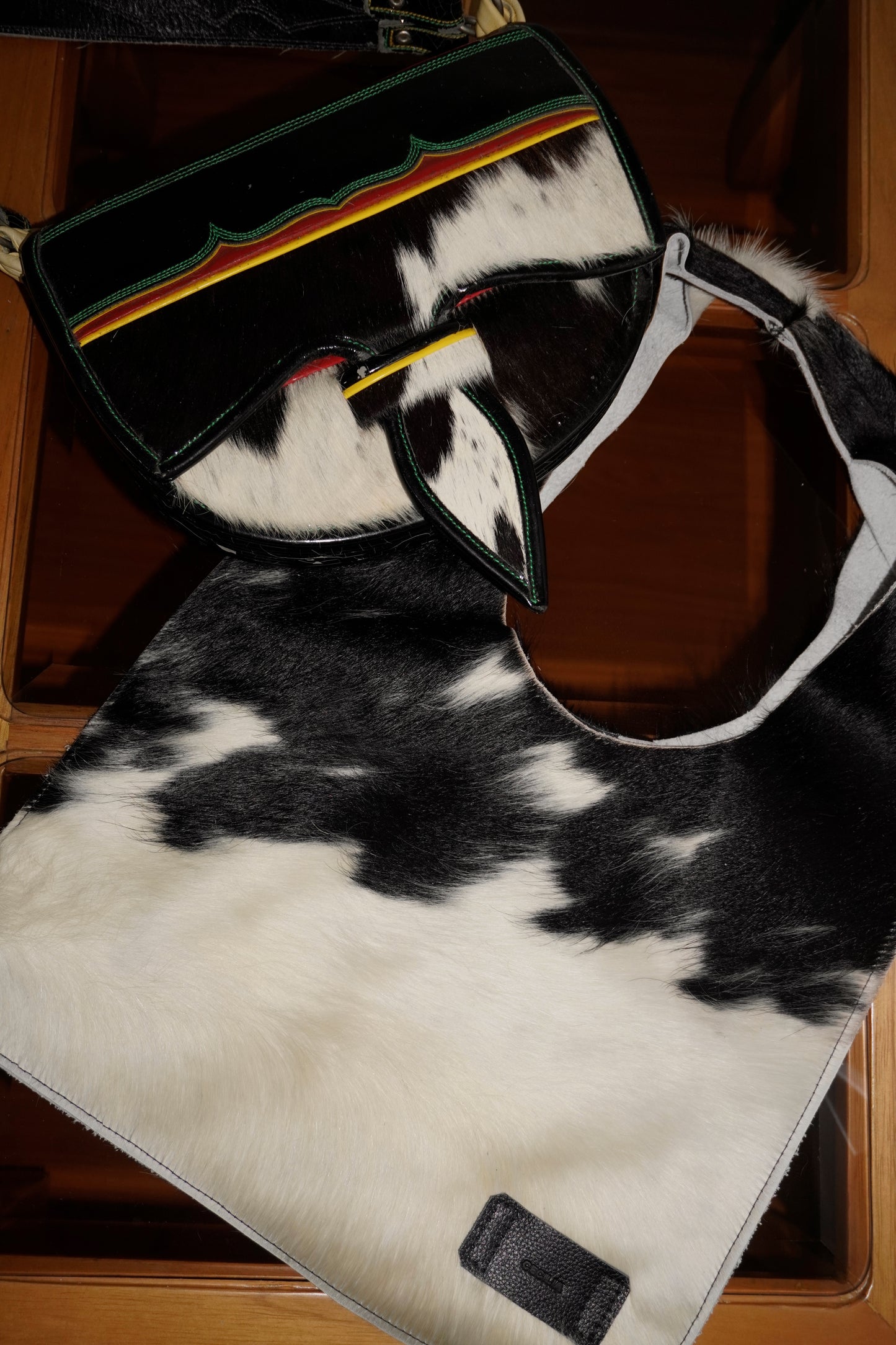 BOLSO DOÑA ELVIRA 18 - CUERO GENUINO
