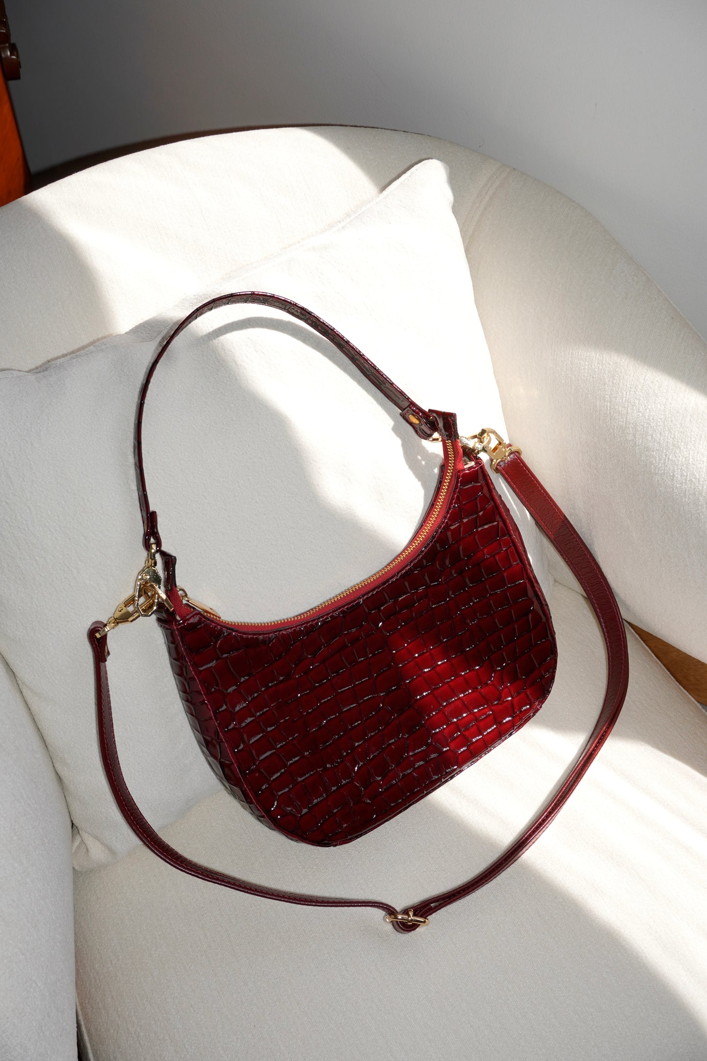 BOLSO DOÑA INÉS VINO TINTO - CUERO GENUINO